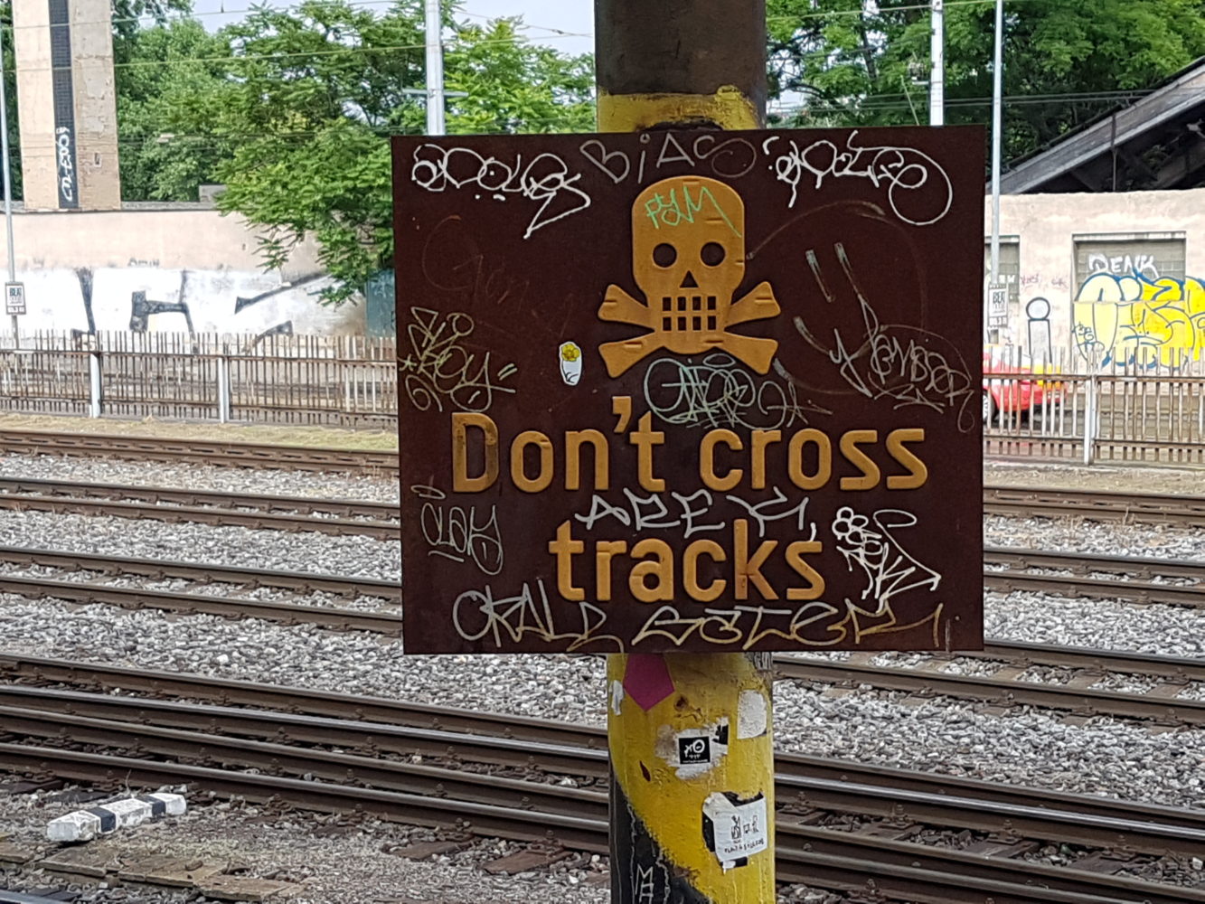 Meet Factory - Don't Cross Tracks